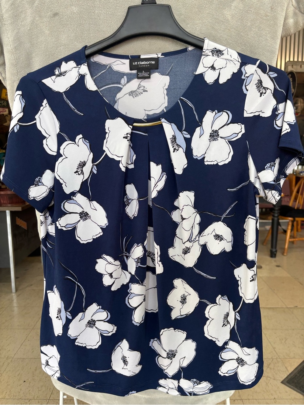 Liz Claiborne Navy and White Floral Short-Sleeve Blouse